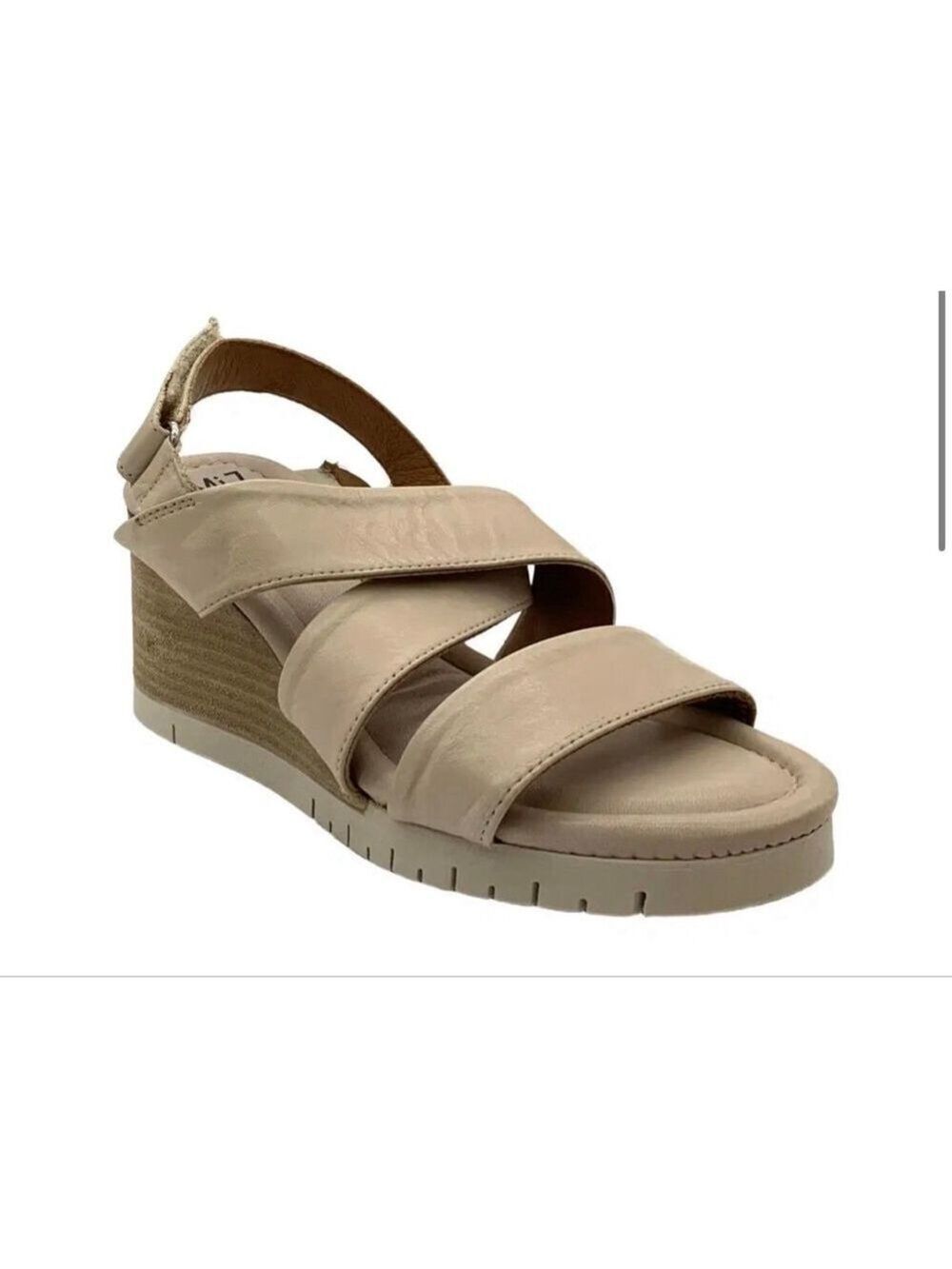 NWT Women's Miz Mooz Morgana Beige Leather Wedge Sandals Size 38/7.5-8